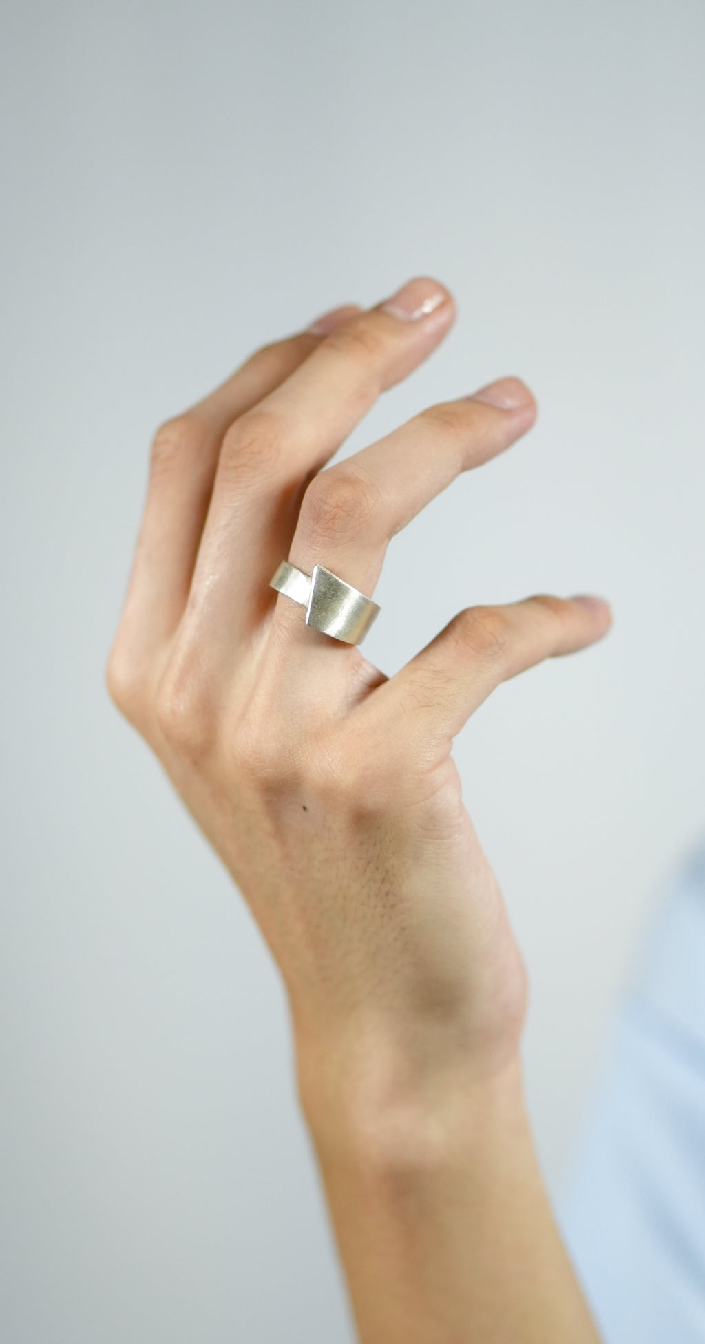 Monolith Ring