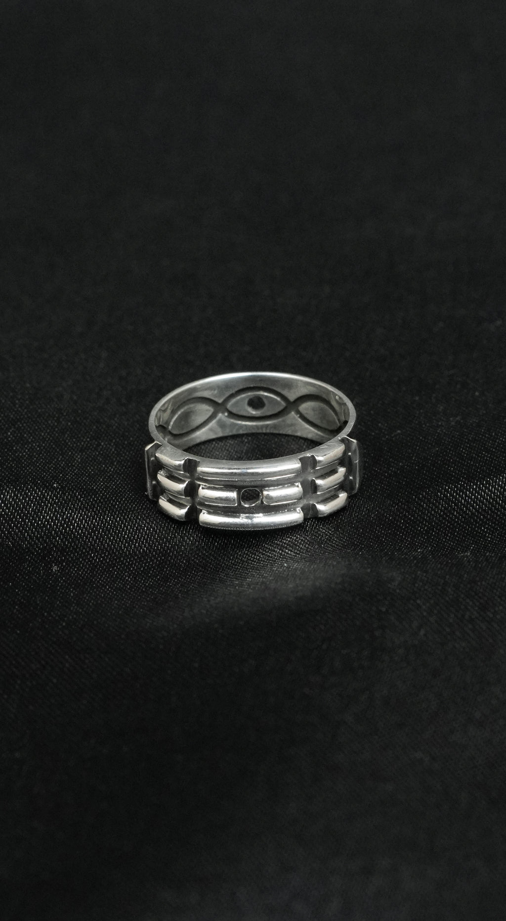 Link Ring