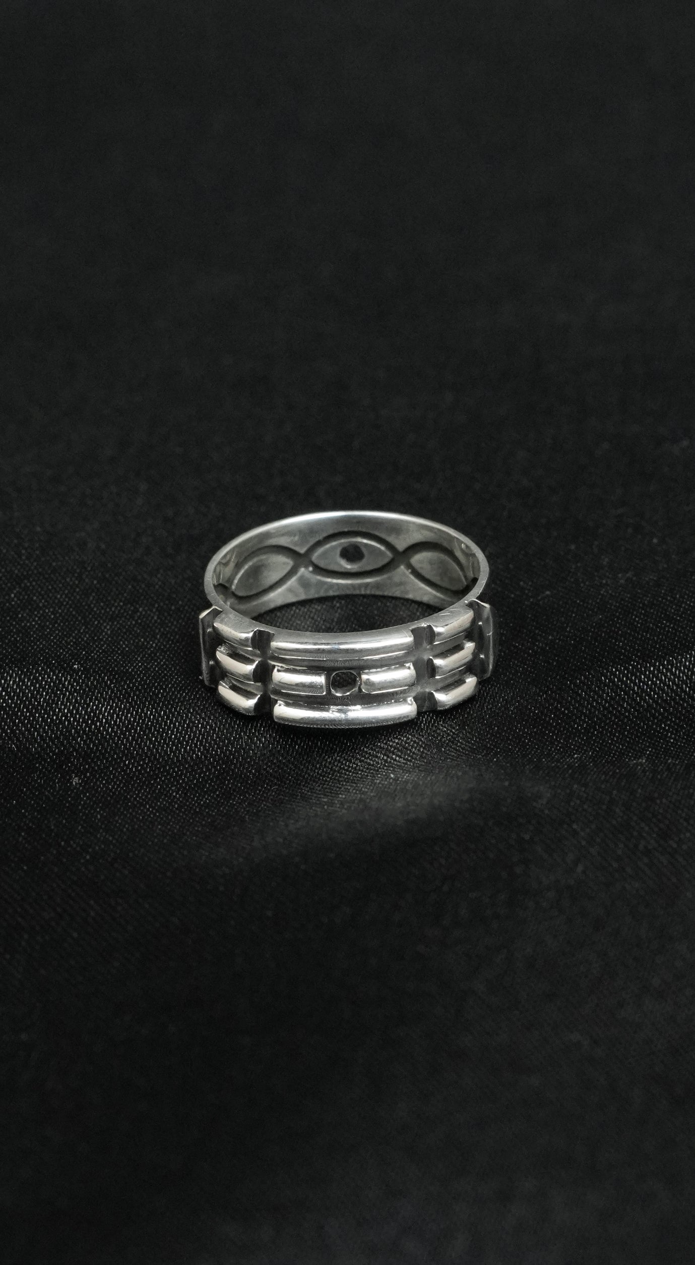 Link Ring