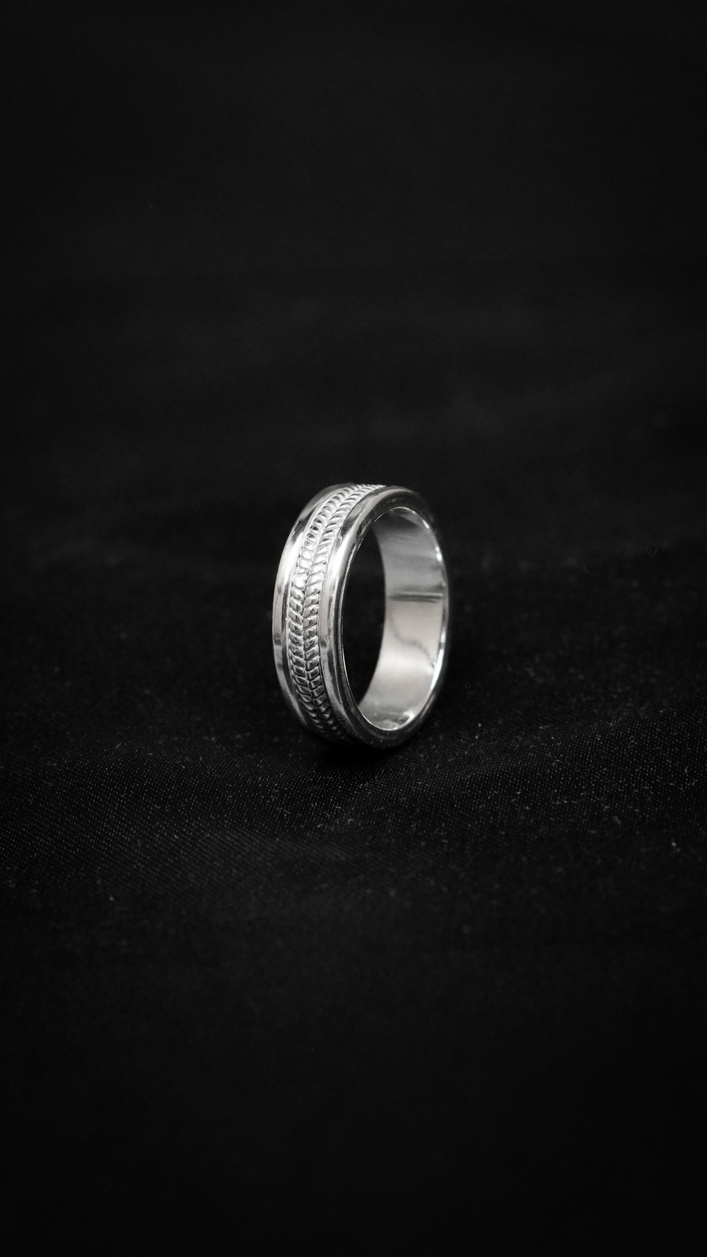 Ridged Ring