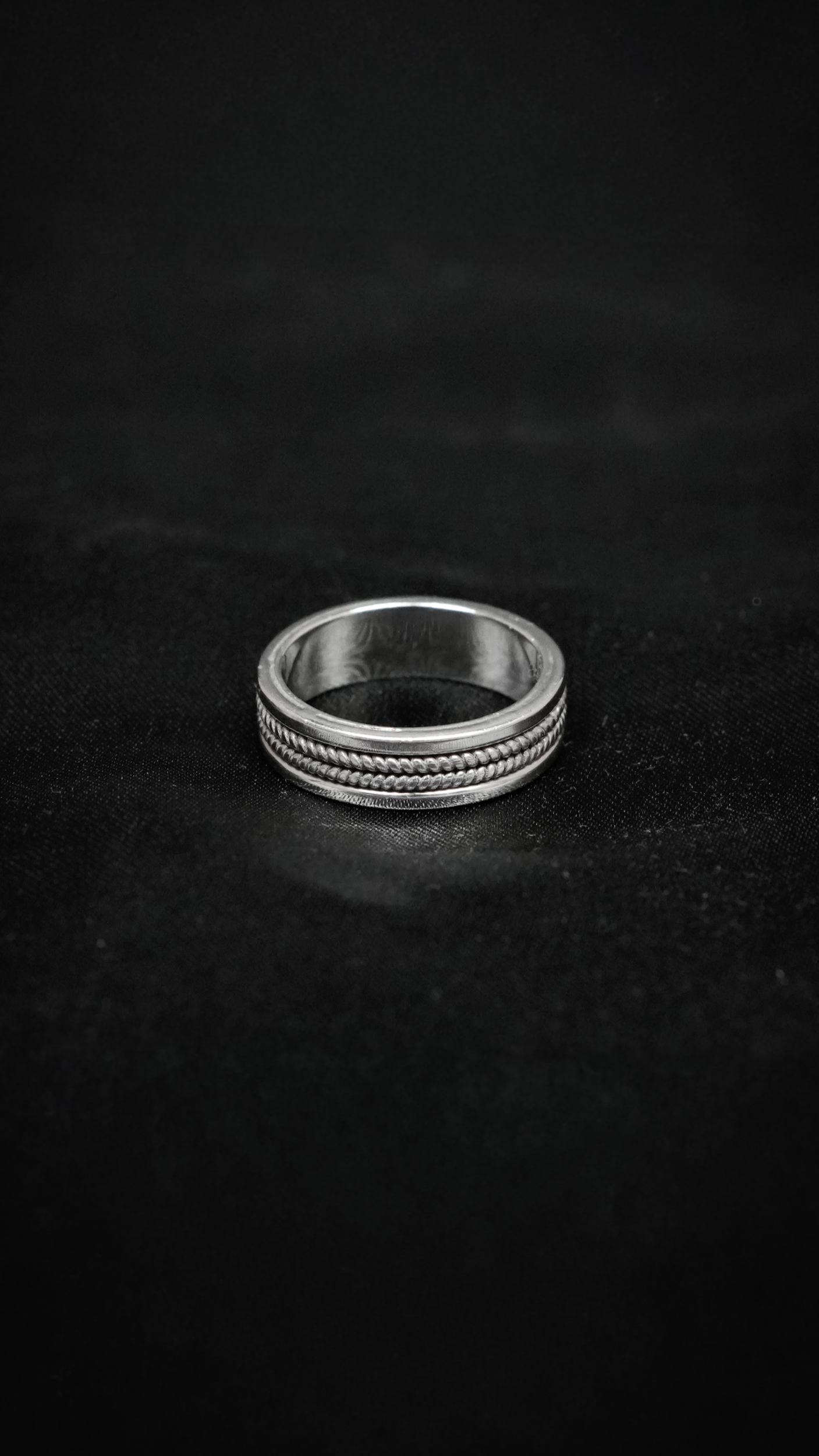 Ridged Ring
